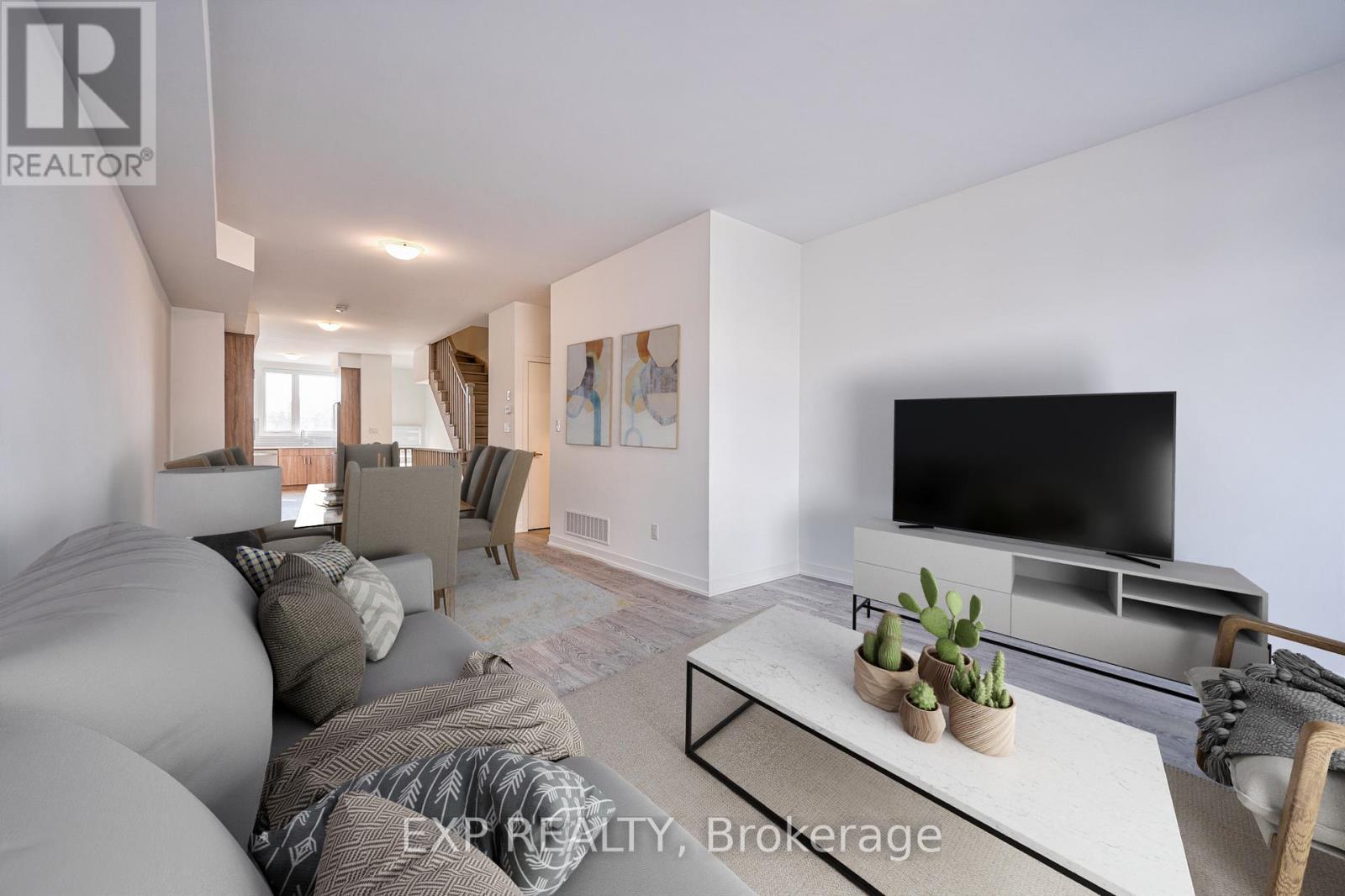 Photo 5 of 58 Hooyo Terrace, Toronto ON