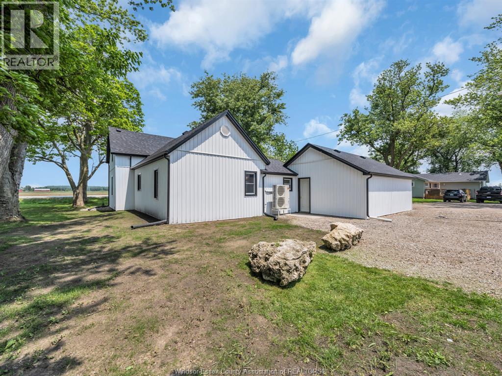 Photo 35 of 14385 14th Concession Road Unit Frnt House, Essex ON