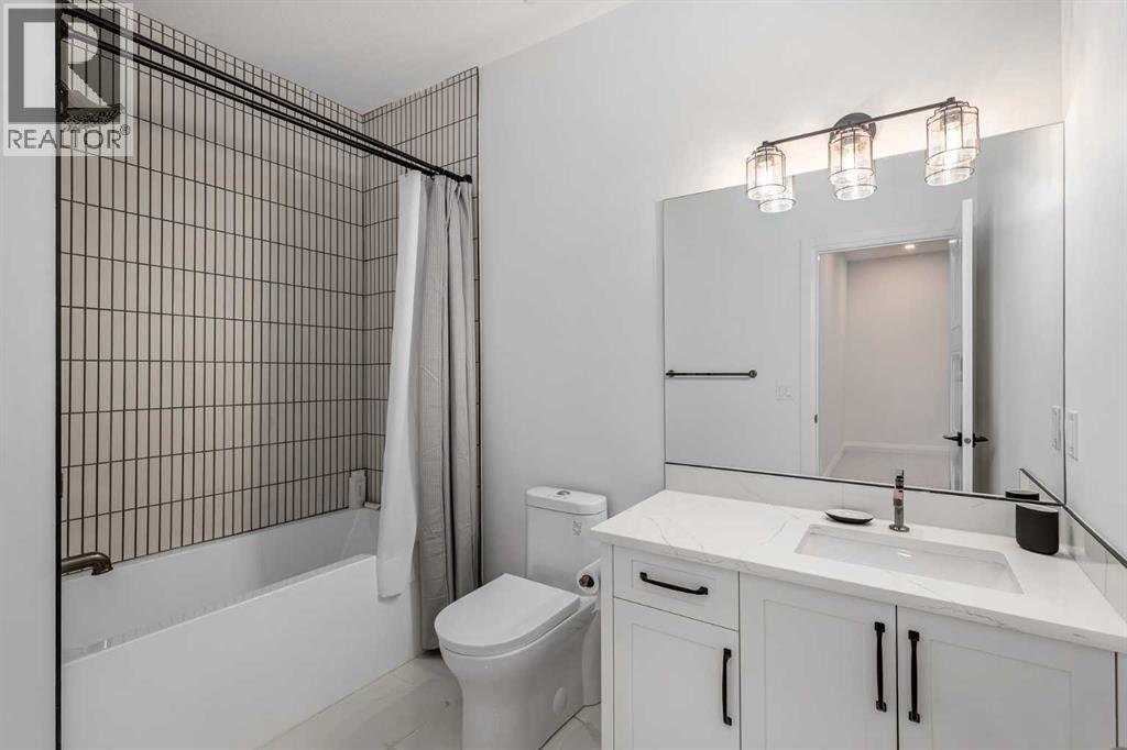 Photo 42 of 2032 41 Avenue Sw, Calgary AB