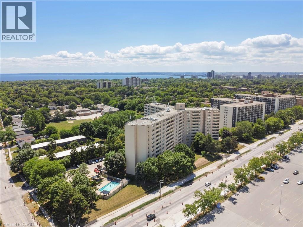 Photo 9 of 700 Dynes Road Unit 1103, Burlington ON