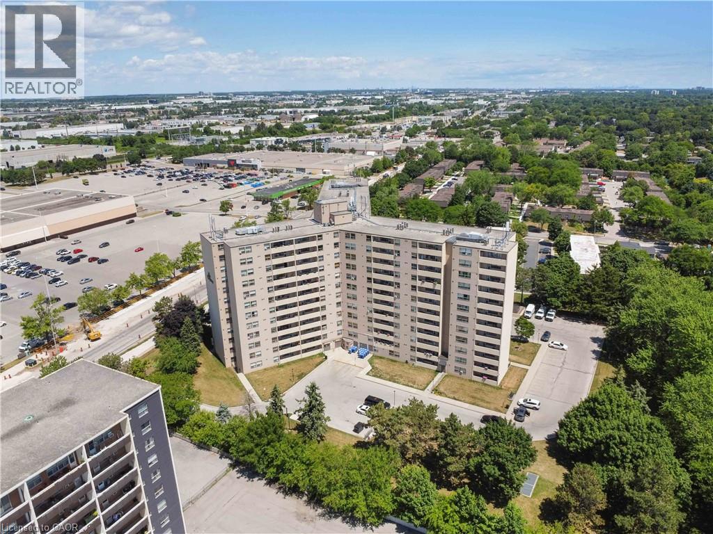 Photo 6 of 700 Dynes Road Unit 1103, Burlington ON