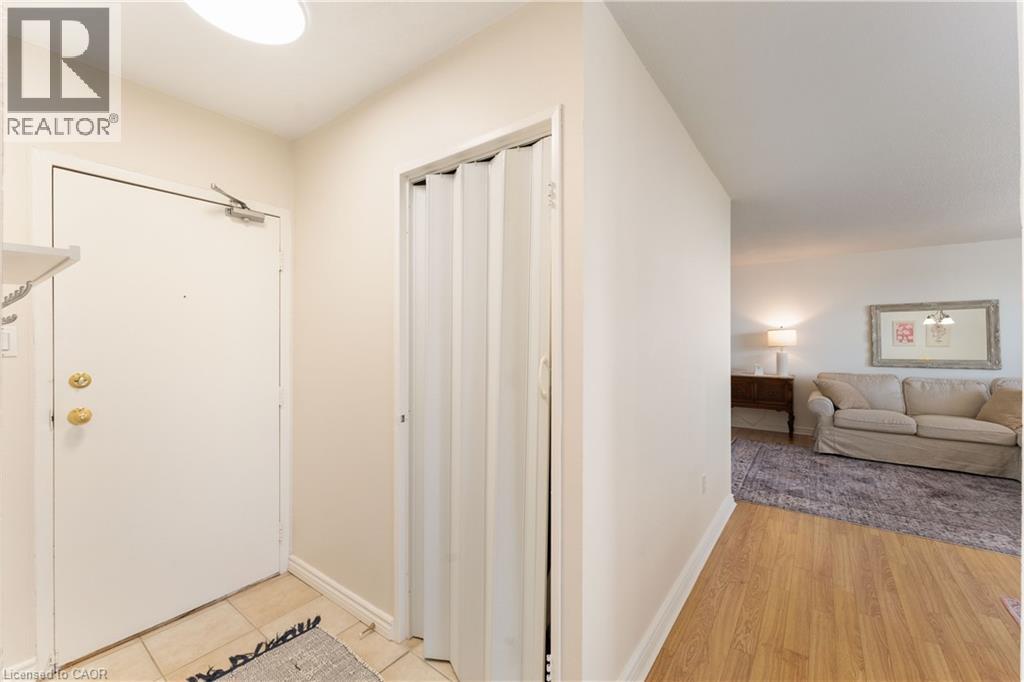 Photo 14 of 700 Dynes Road Unit 1103, Burlington ON