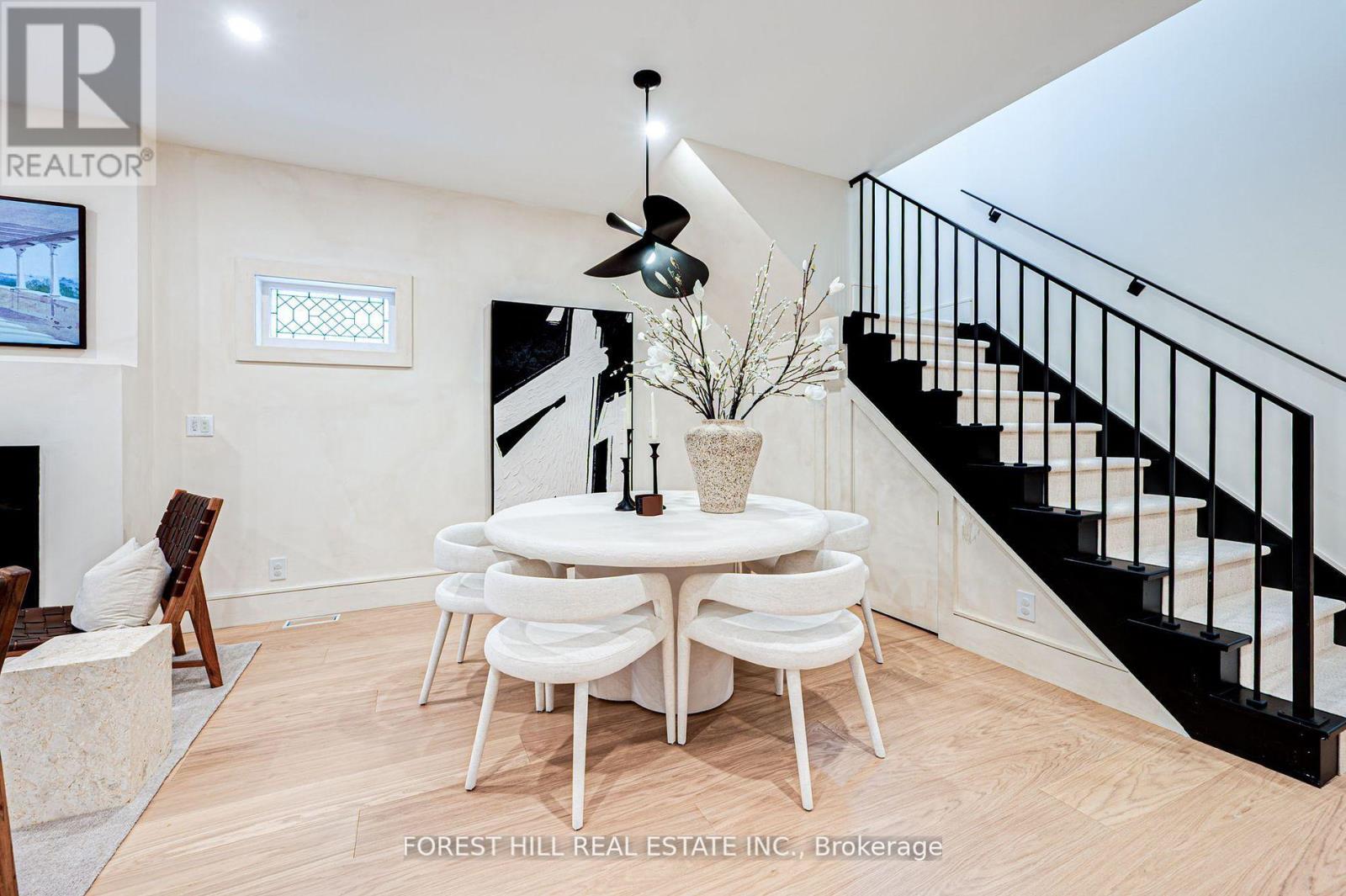 Photo 8 of 295 Strathmore Boulevard, Toronto ON