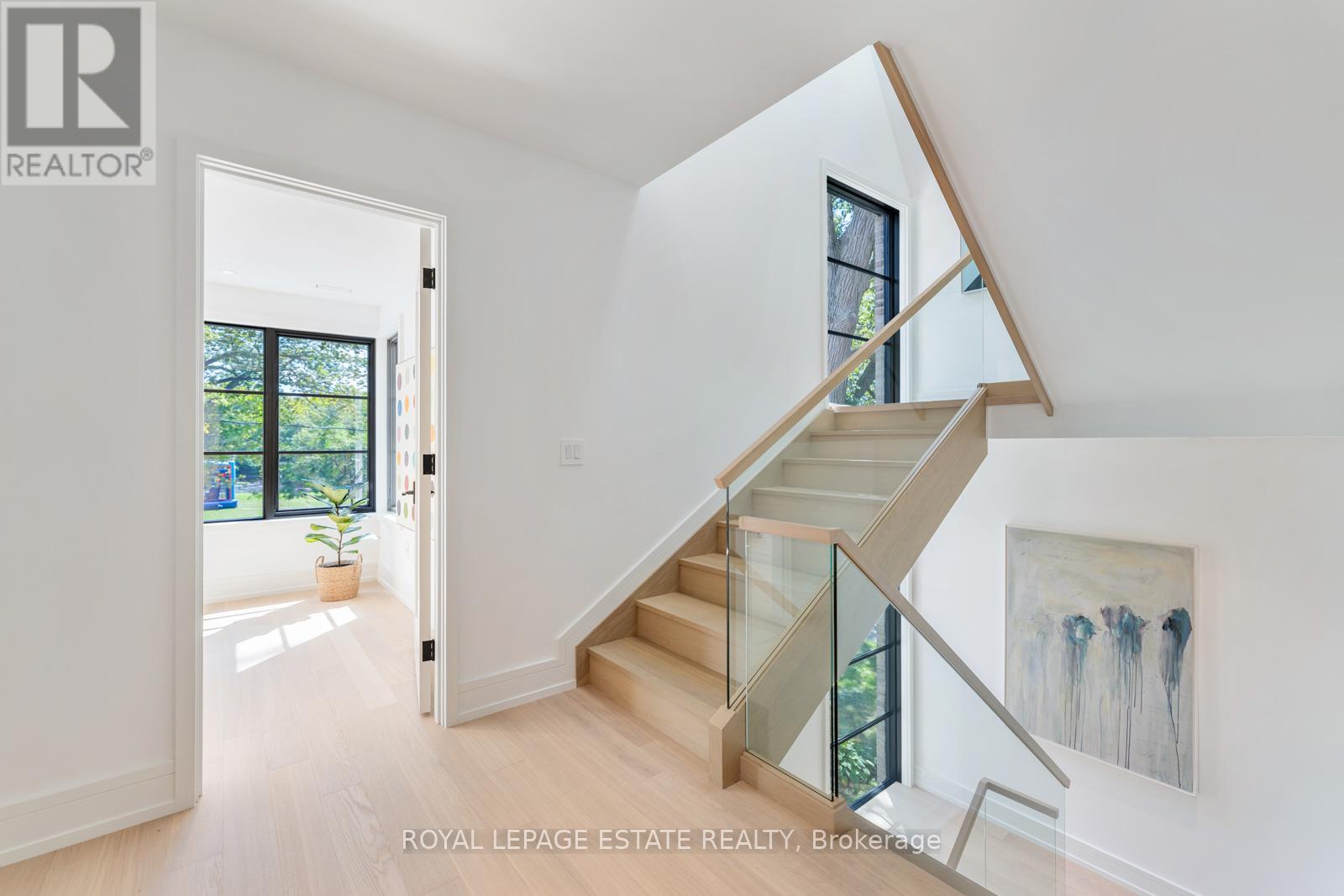 Photo 22 of 138 Balsam Avenue, Toronto ON