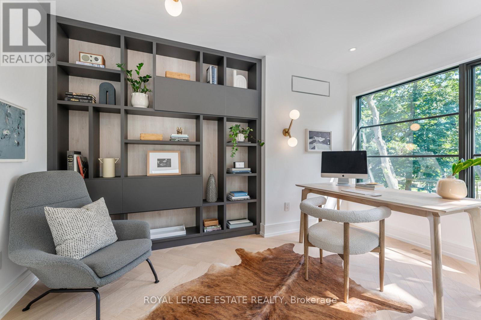 Photo 33 of 138 Balsam Avenue, Toronto ON