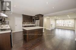 Photo 7 of 221 Island Road, Toronto ON