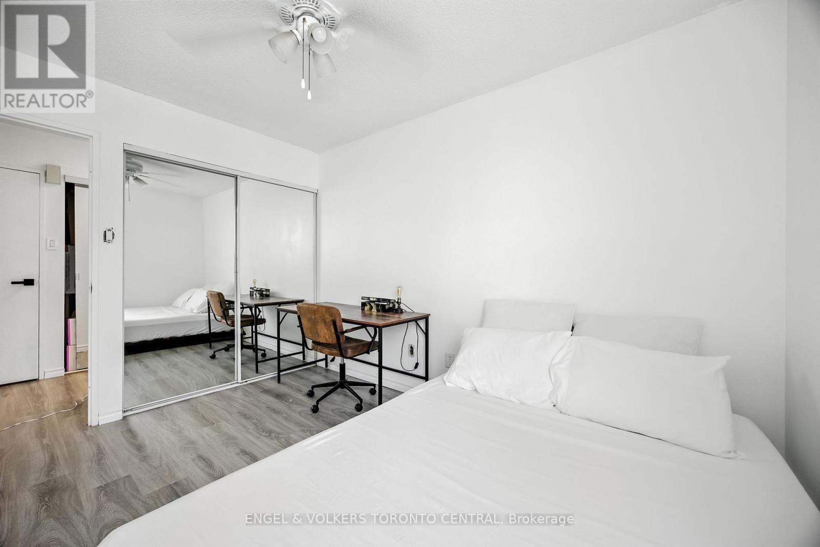 Photo 22 of 910 1210 Radom Street, Pickering ON