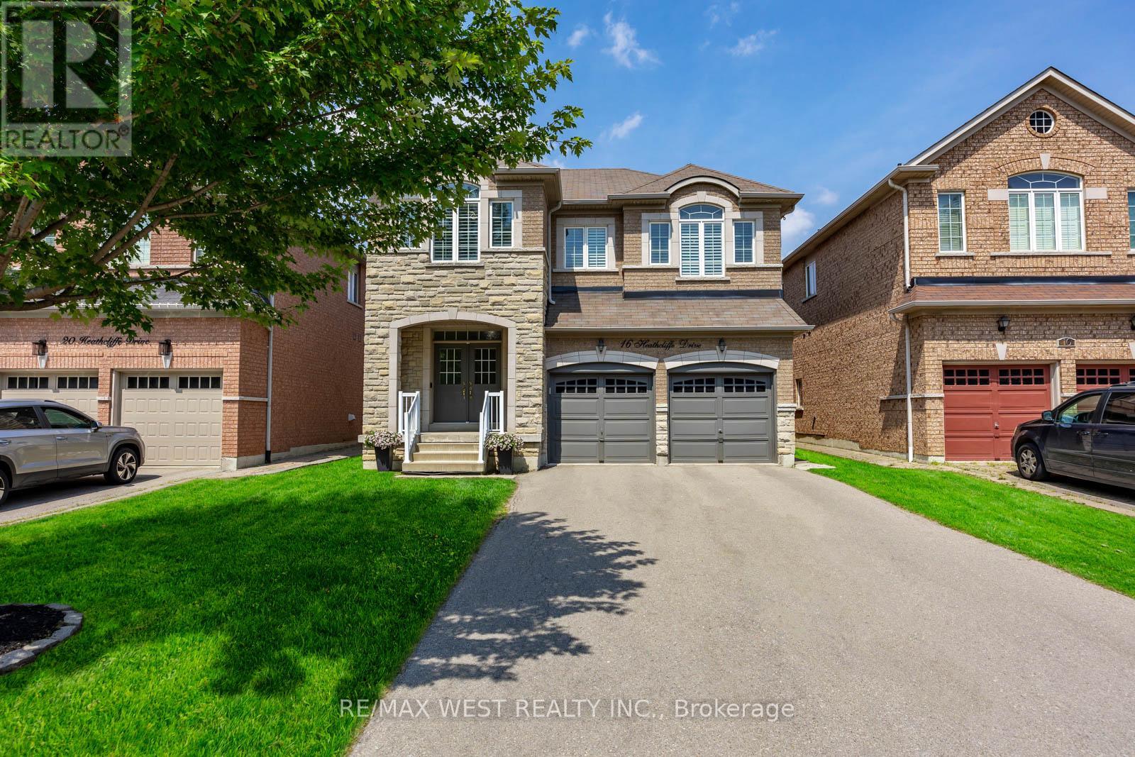 Photo 1 of 16 Heathcliffe Drive, Vaughan ON