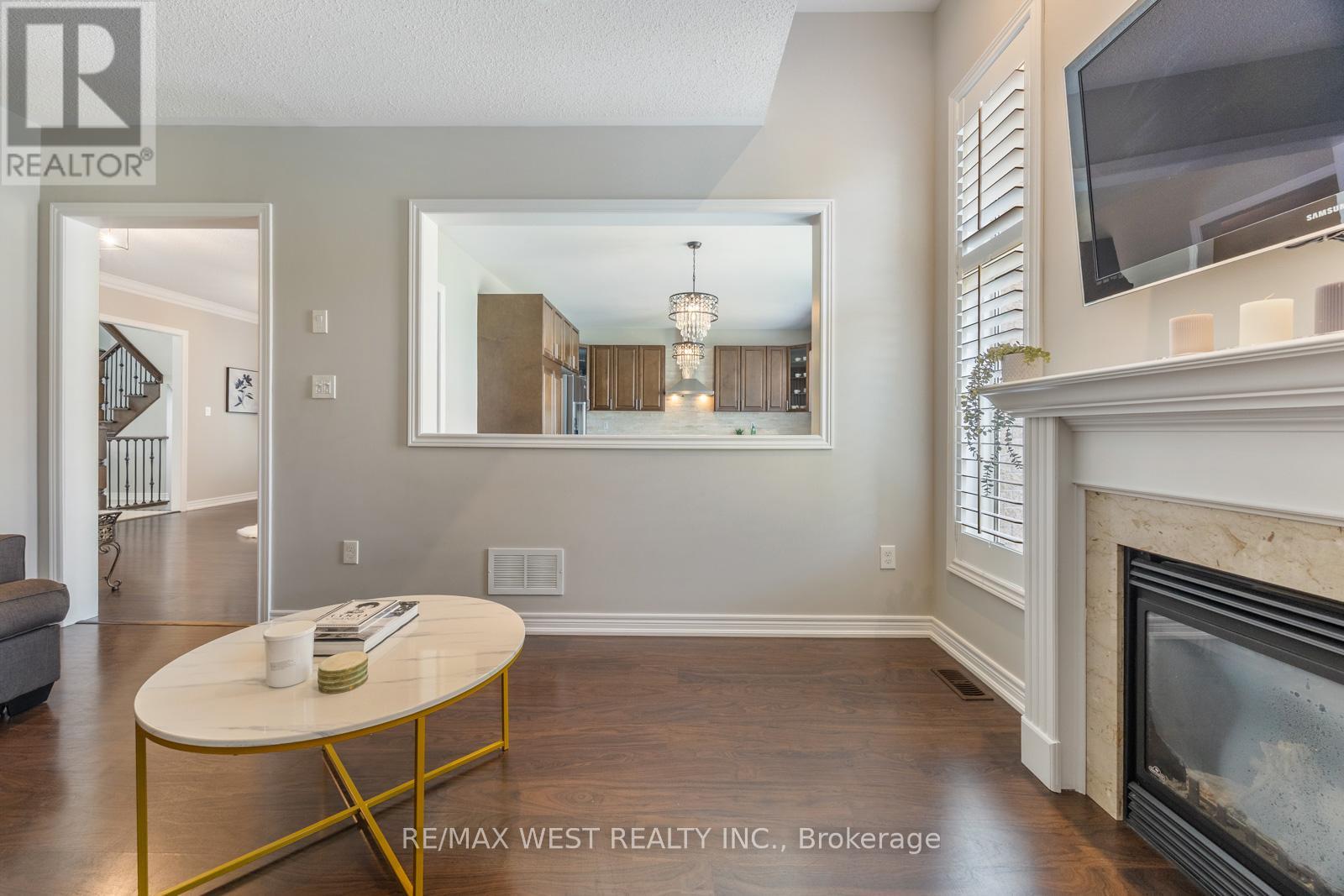 Photo 16 of 16 Heathcliffe Drive, Vaughan ON