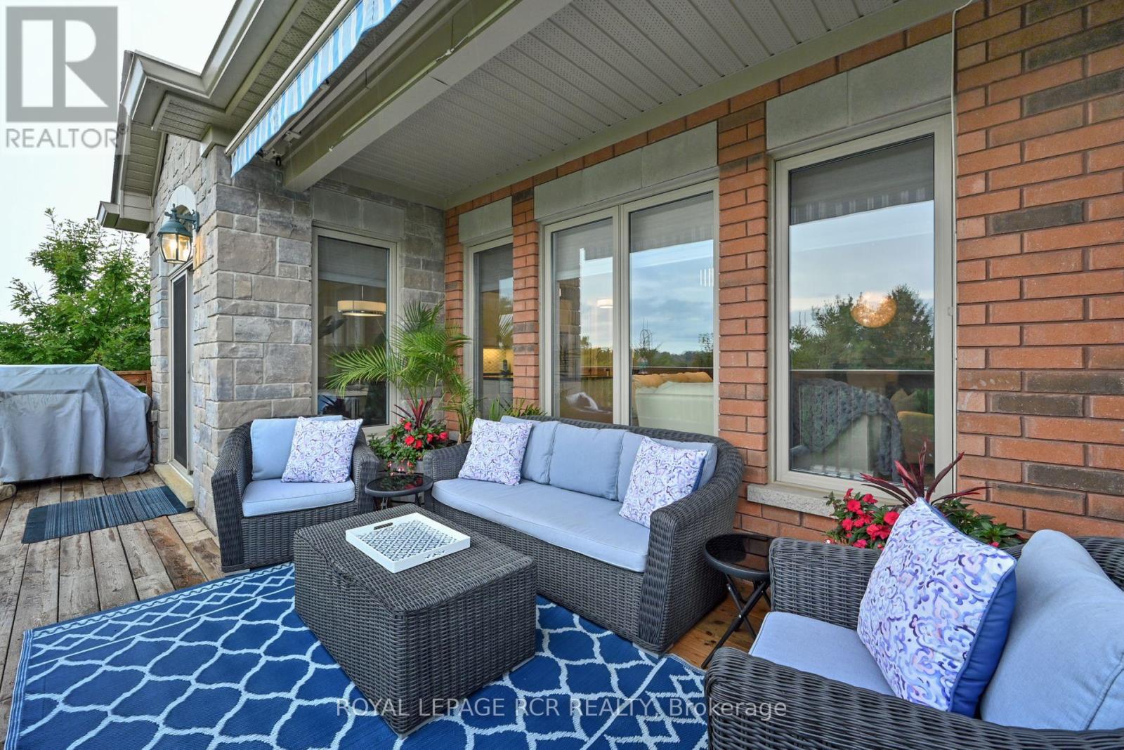 Photo 10 of 111 Ridge Way, New Tecumseth ON