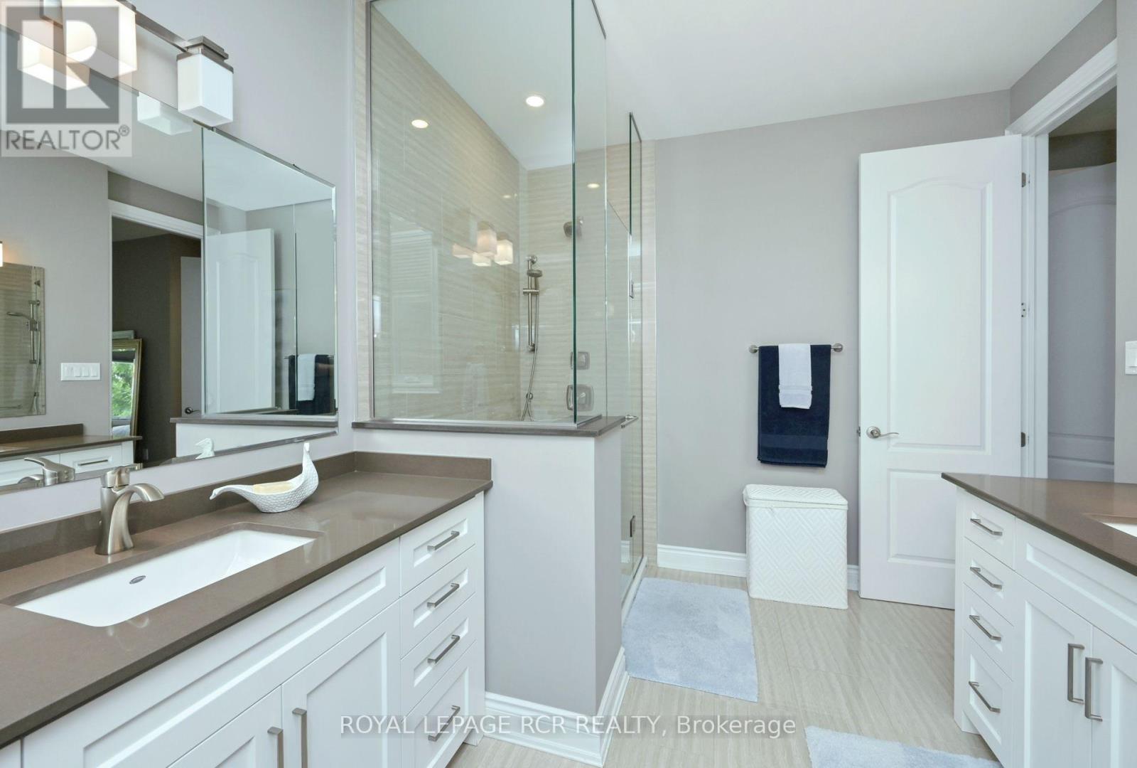 Photo 20 of 111 Ridge Way, New Tecumseth ON