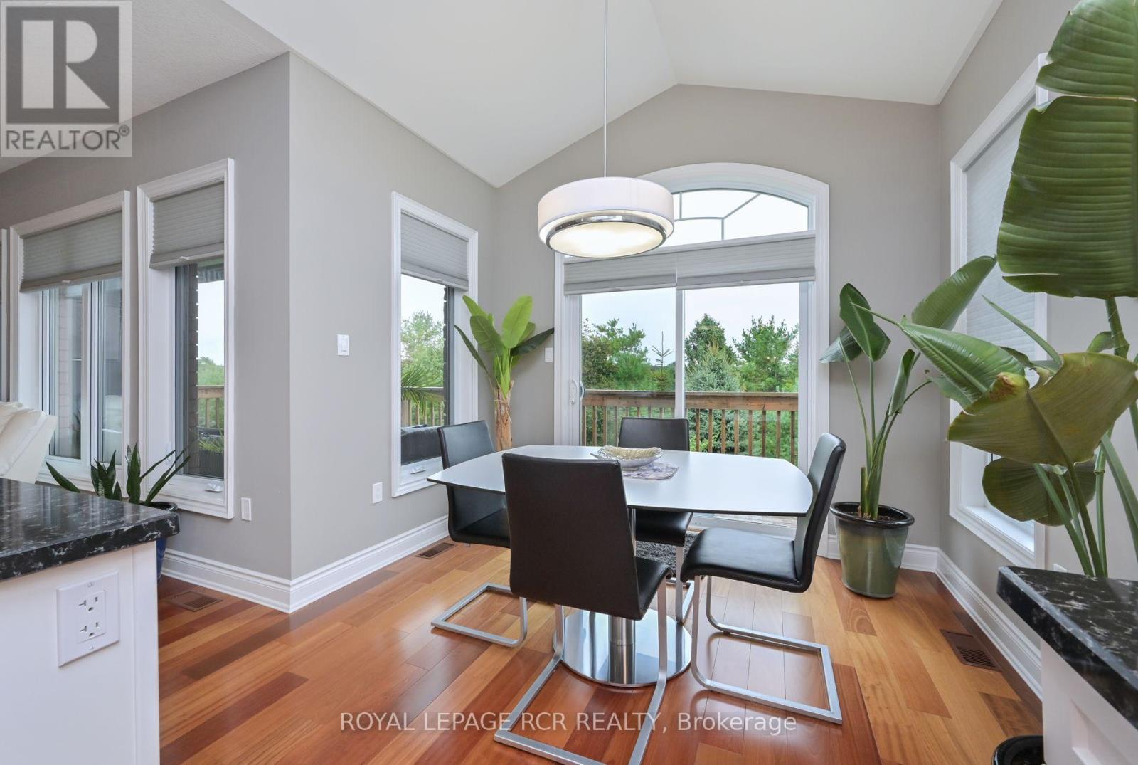 Photo 8 of 111 Ridge Way, New Tecumseth ON