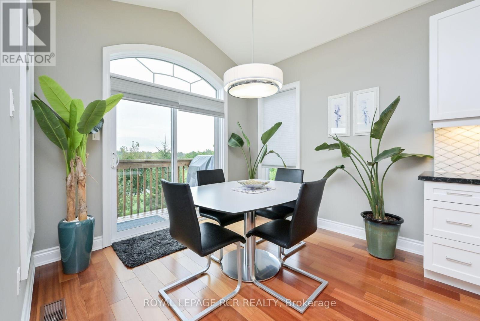 Photo 9 of 111 Ridge Way, New Tecumseth ON