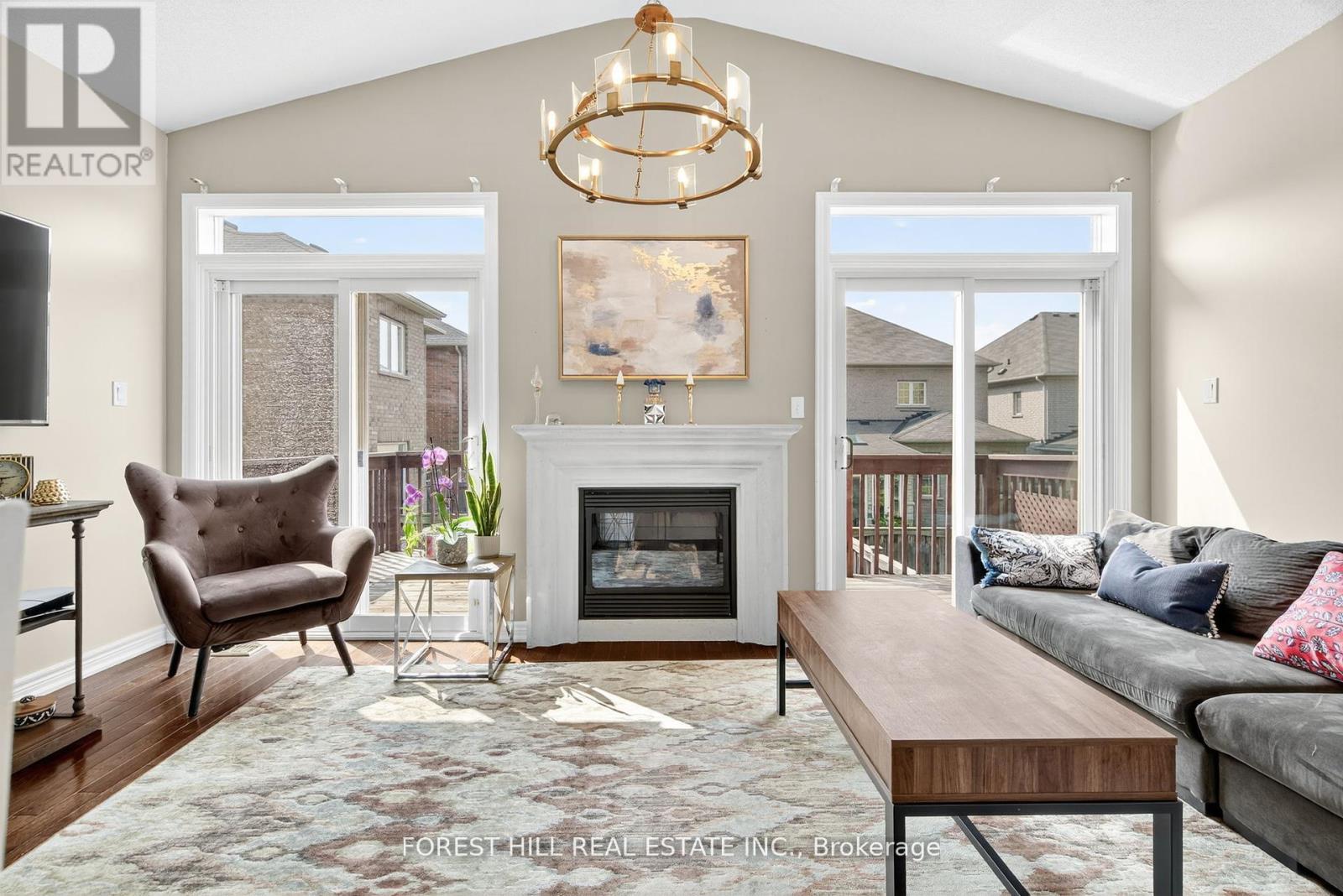 Photo 15 of 9 Robert Green Crescent, Vaughan ON