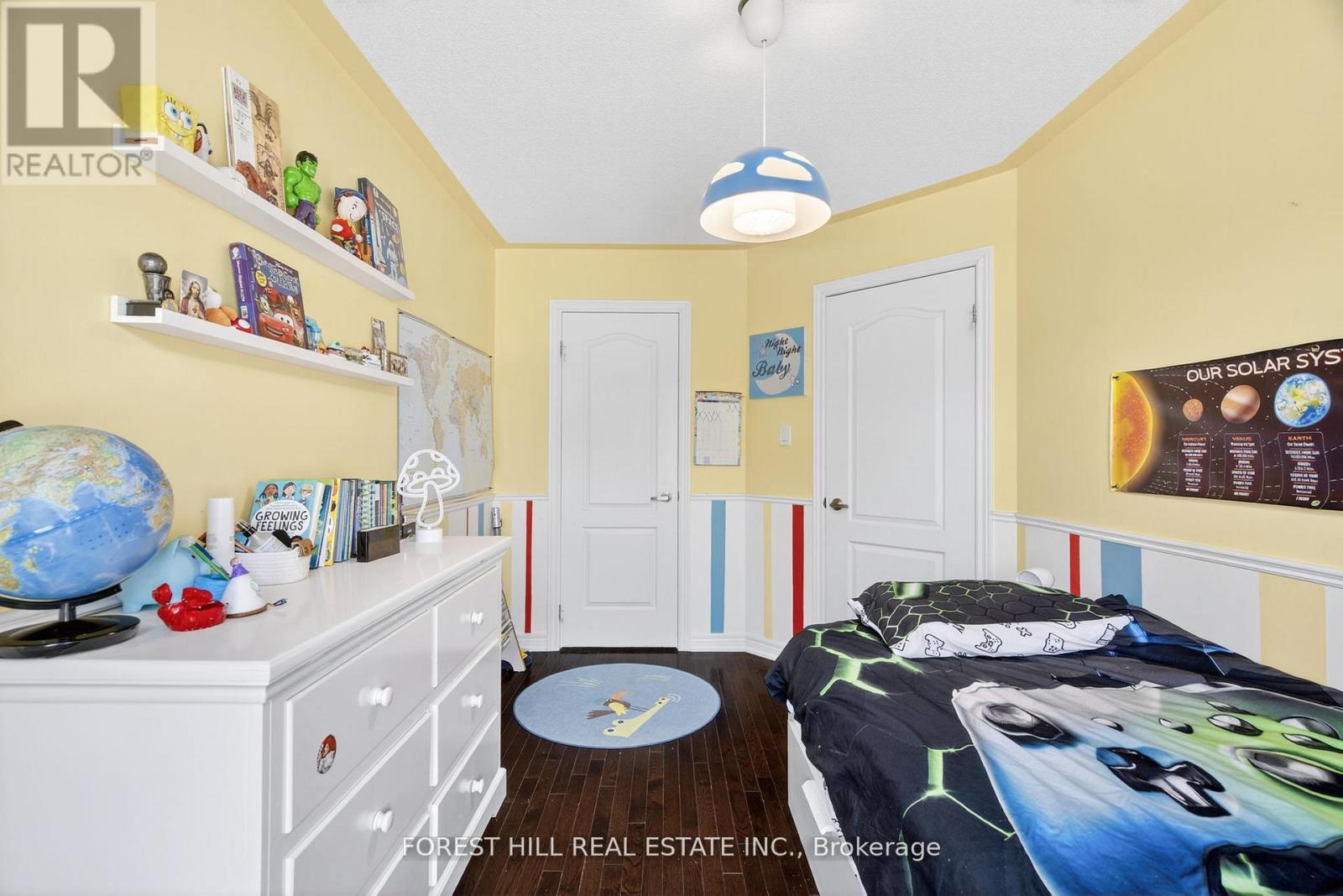 Photo 19 of 9 Robert Green Crescent, Vaughan ON