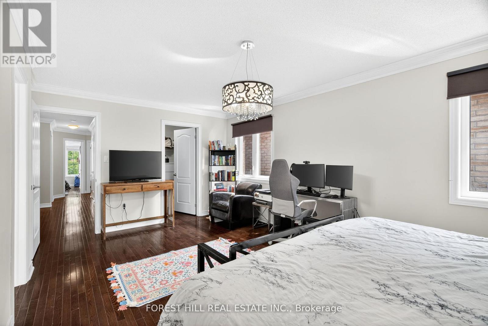 Photo 24 of 9 Robert Green Crescent, Vaughan ON