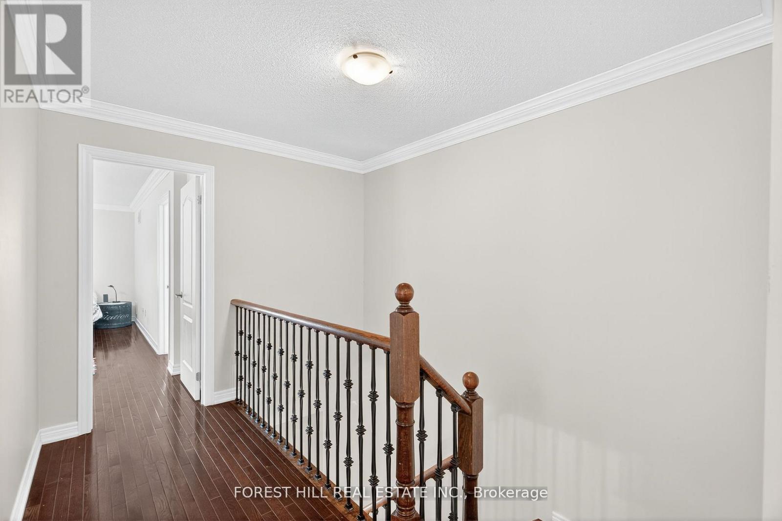 Photo 27 of 9 Robert Green Crescent, Vaughan ON