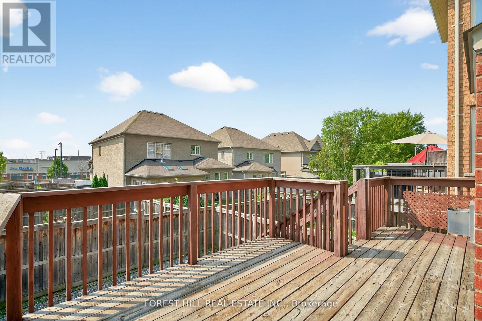 Photo 33 of 9 Robert Green Crescent, Vaughan ON