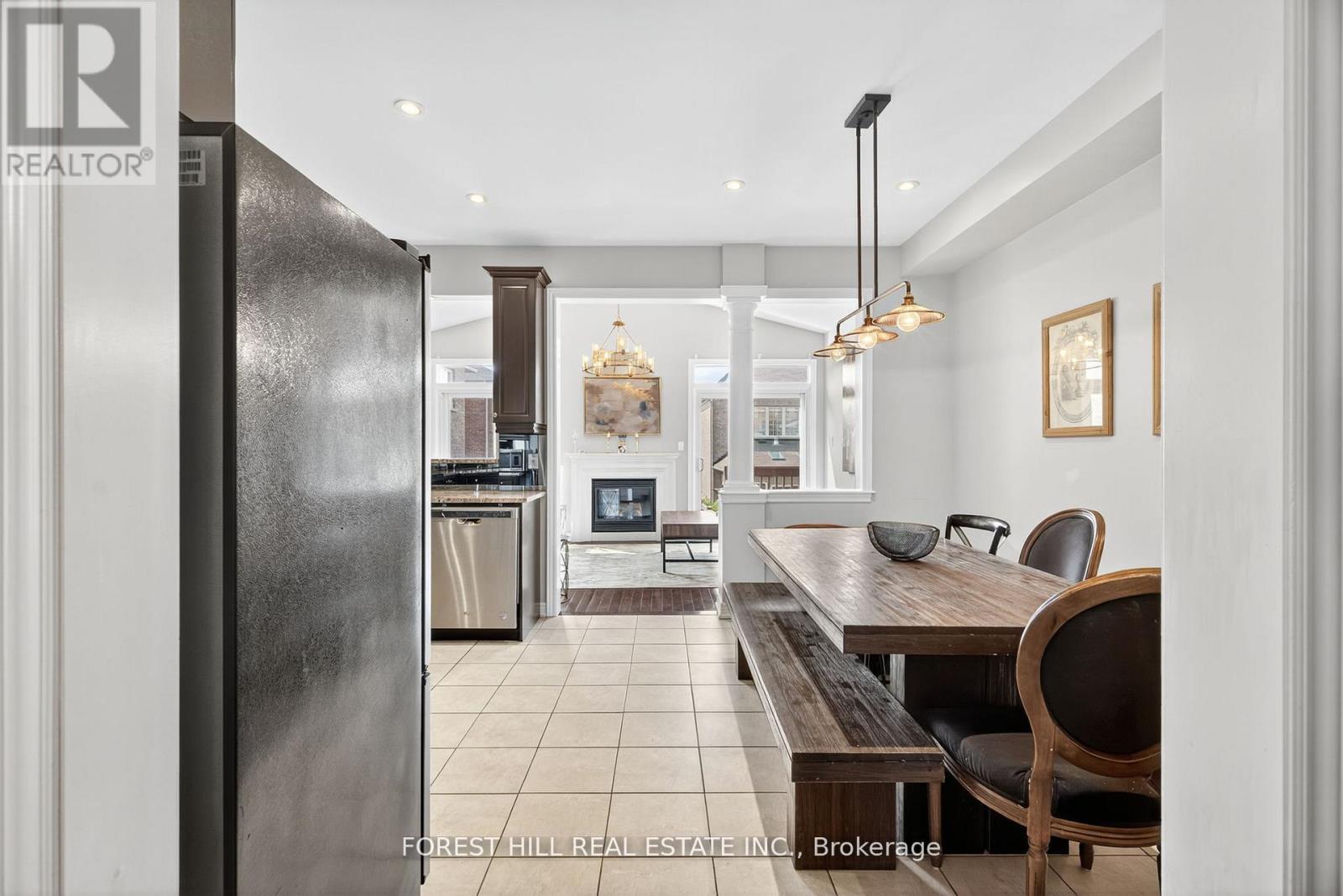 Photo 9 of 9 Robert Green Crescent, Vaughan ON