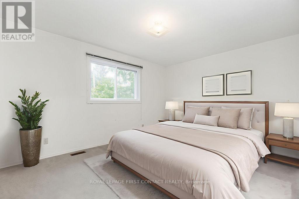 Photo 24 of 111 Graham Street, Essa ON