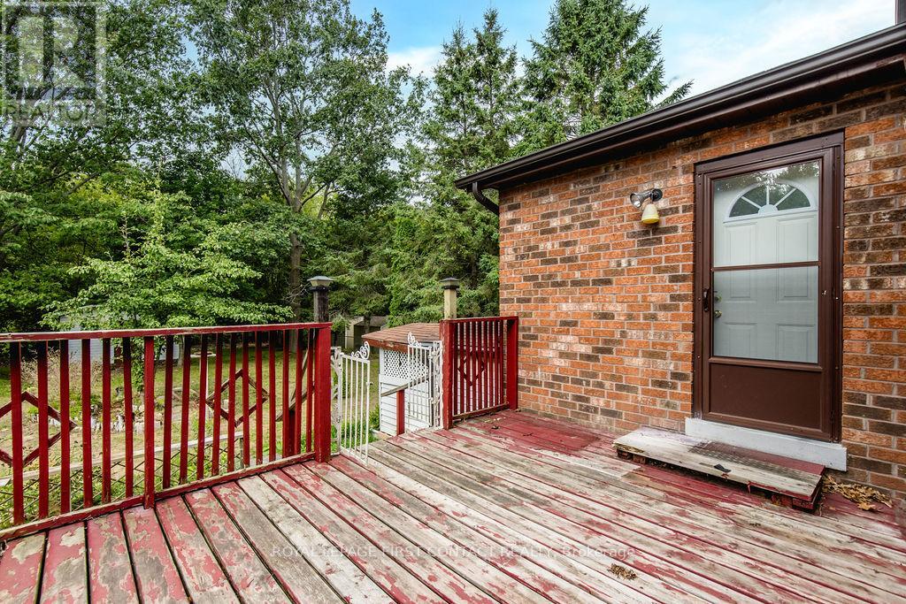 Photo 34 of 111 Graham Street, Essa ON