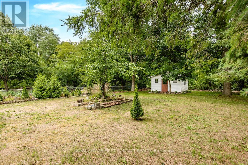 Photo 38 of 111 Graham Street, Essa ON