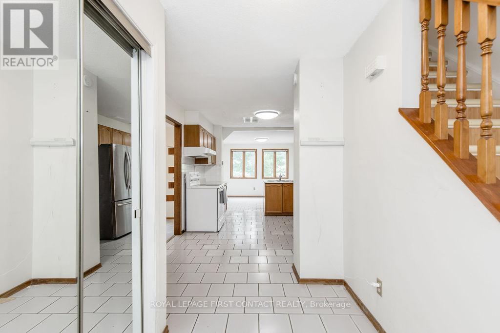 Photo 5 of 111 Graham Street, Essa ON