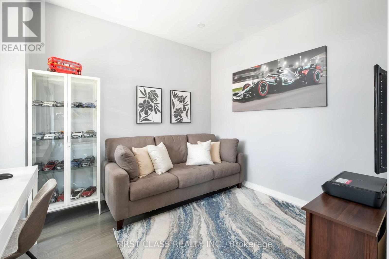 Photo 10 of 200 Webb Street, Markham ON