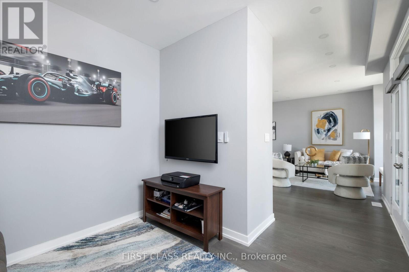 Photo 11 of 200 Webb Street, Markham ON
