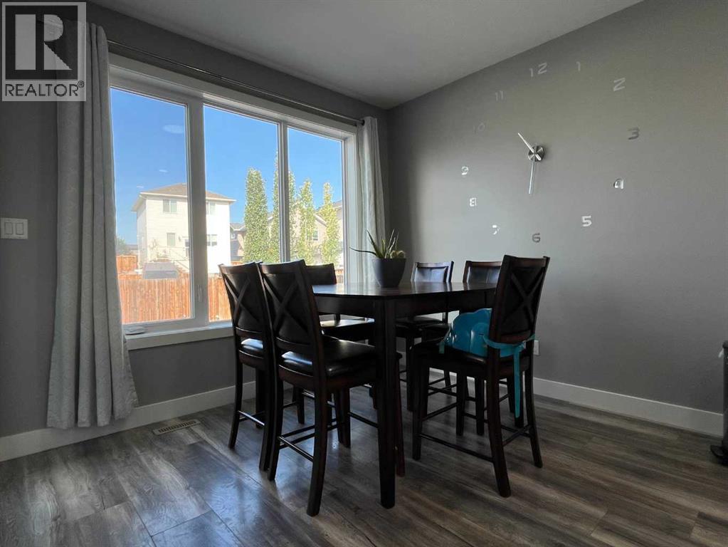 Photo 6 of 111 Moonlight Boulevard W, Lethbridge AB