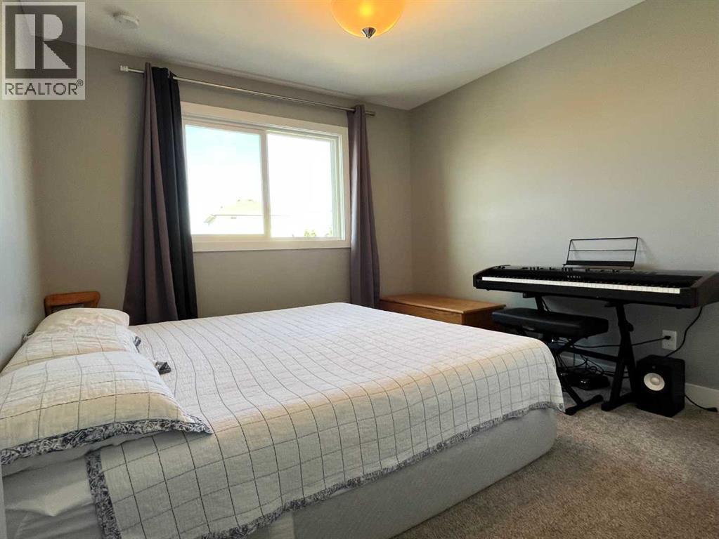 Photo 16 of 111 Moonlight Boulevard W, Lethbridge AB