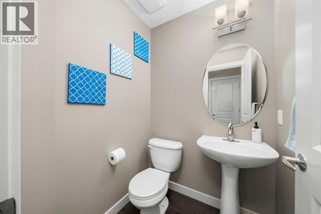 Photo 15 of 222 Aspen Hills Villas Sw, Calgary AB