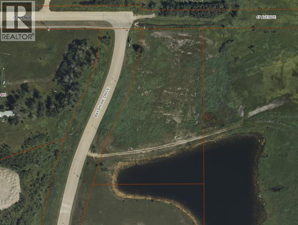 Photo 4 of Unit D 47 Ave Bayshore Dr, Sylvan Lake AB