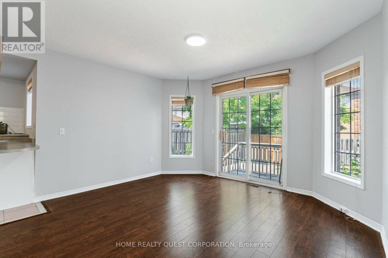 Photo 16 of 32 9900 Mclaughlin Road N, Brampton ON