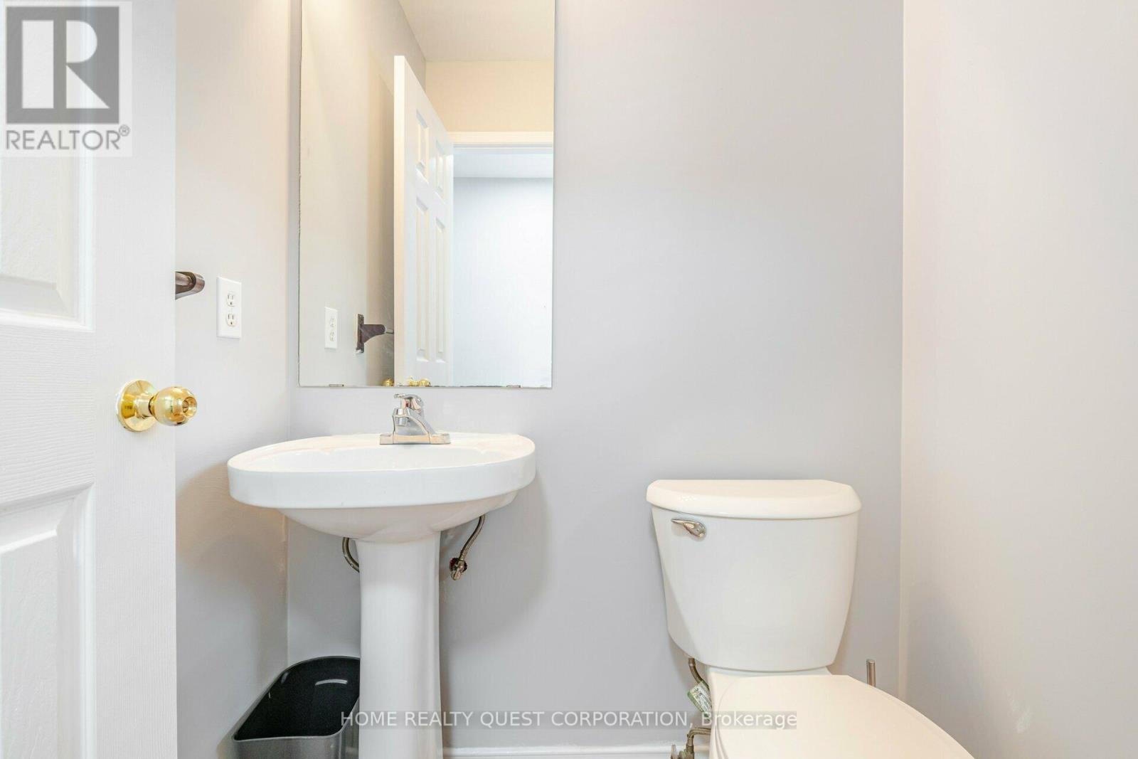 Photo 18 of 32 9900 Mclaughlin Road N, Brampton ON