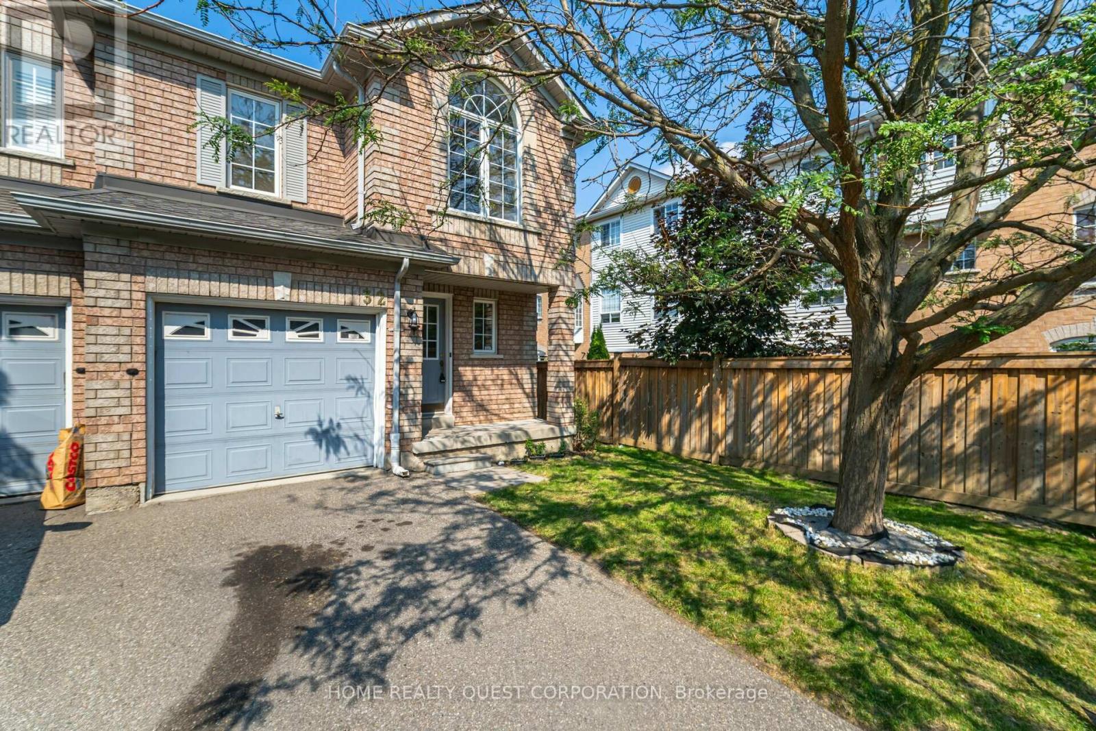 Photo 2 of 32 9900 Mclaughlin Road N, Brampton ON