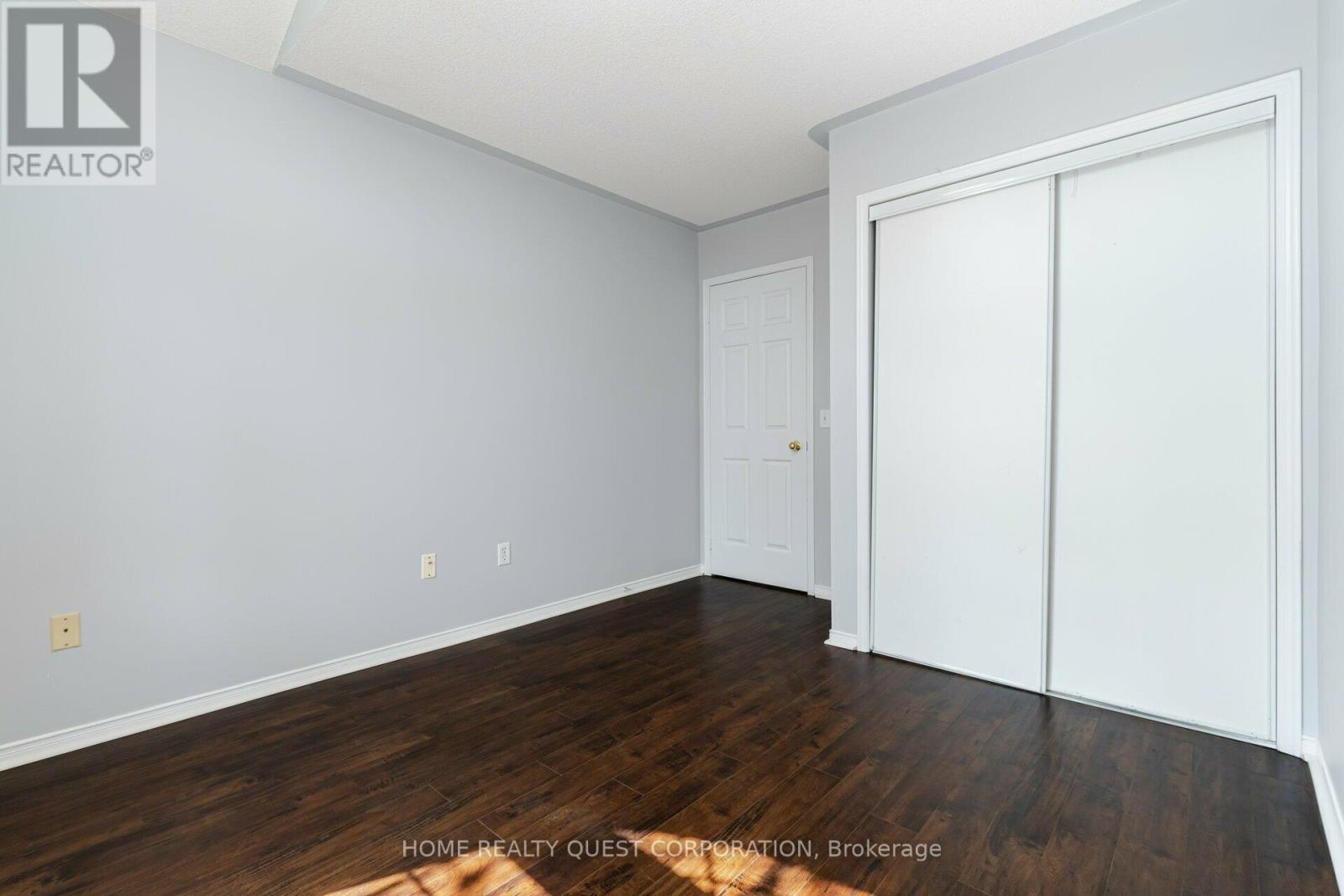 Photo 28 of 32 9900 Mclaughlin Road N, Brampton ON