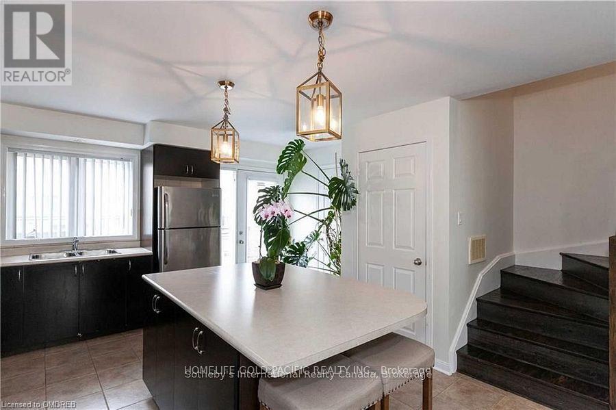Photo 15 of 91 5650 Winston Churchill Boulevard, Mississauga ON
