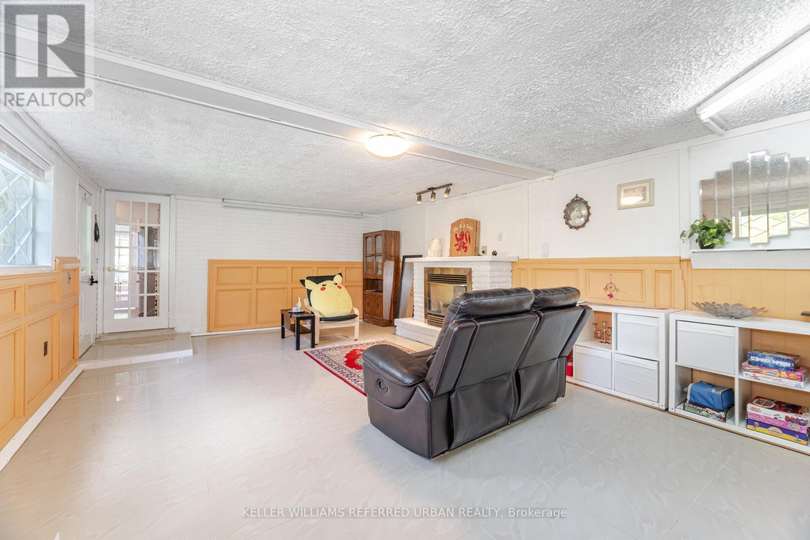 Photo 14 of 60 Hinton Road, Toronto ON