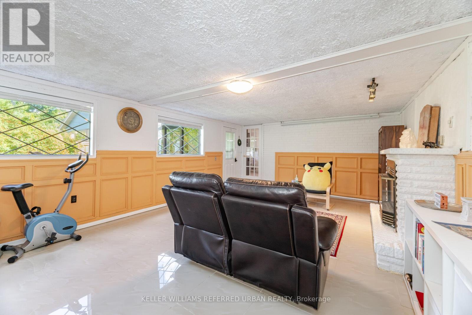 Photo 17 of 60 Hinton Road, Toronto ON
