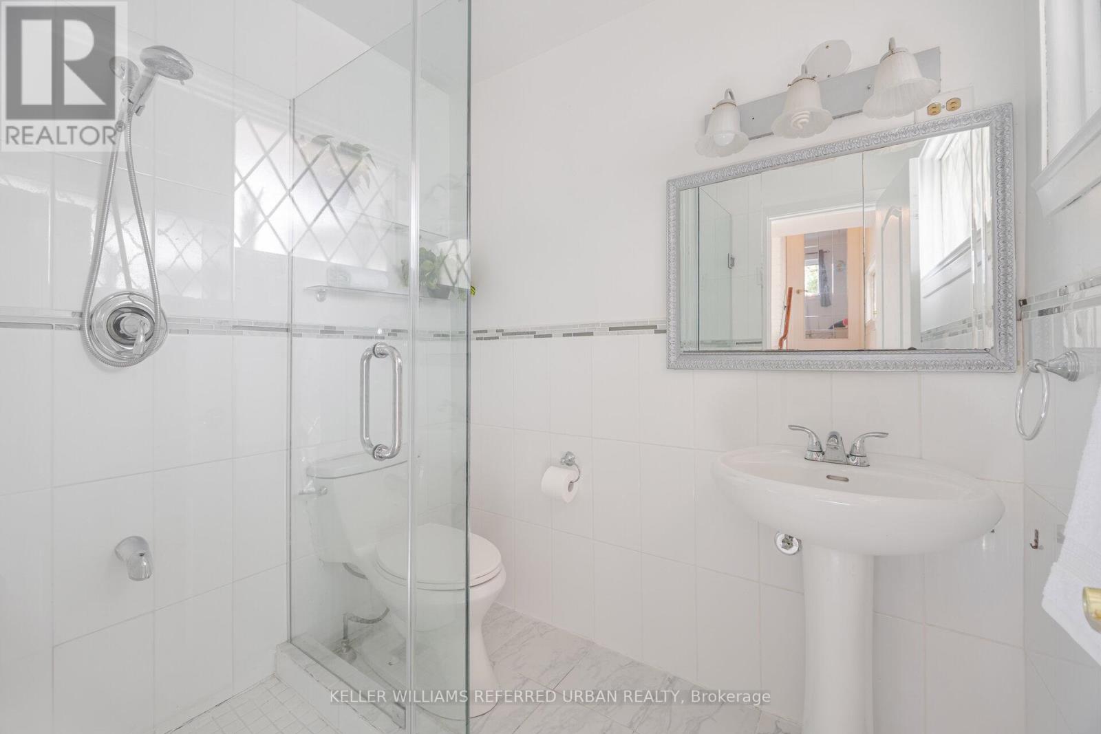 Photo 18 of 60 Hinton Road, Toronto ON