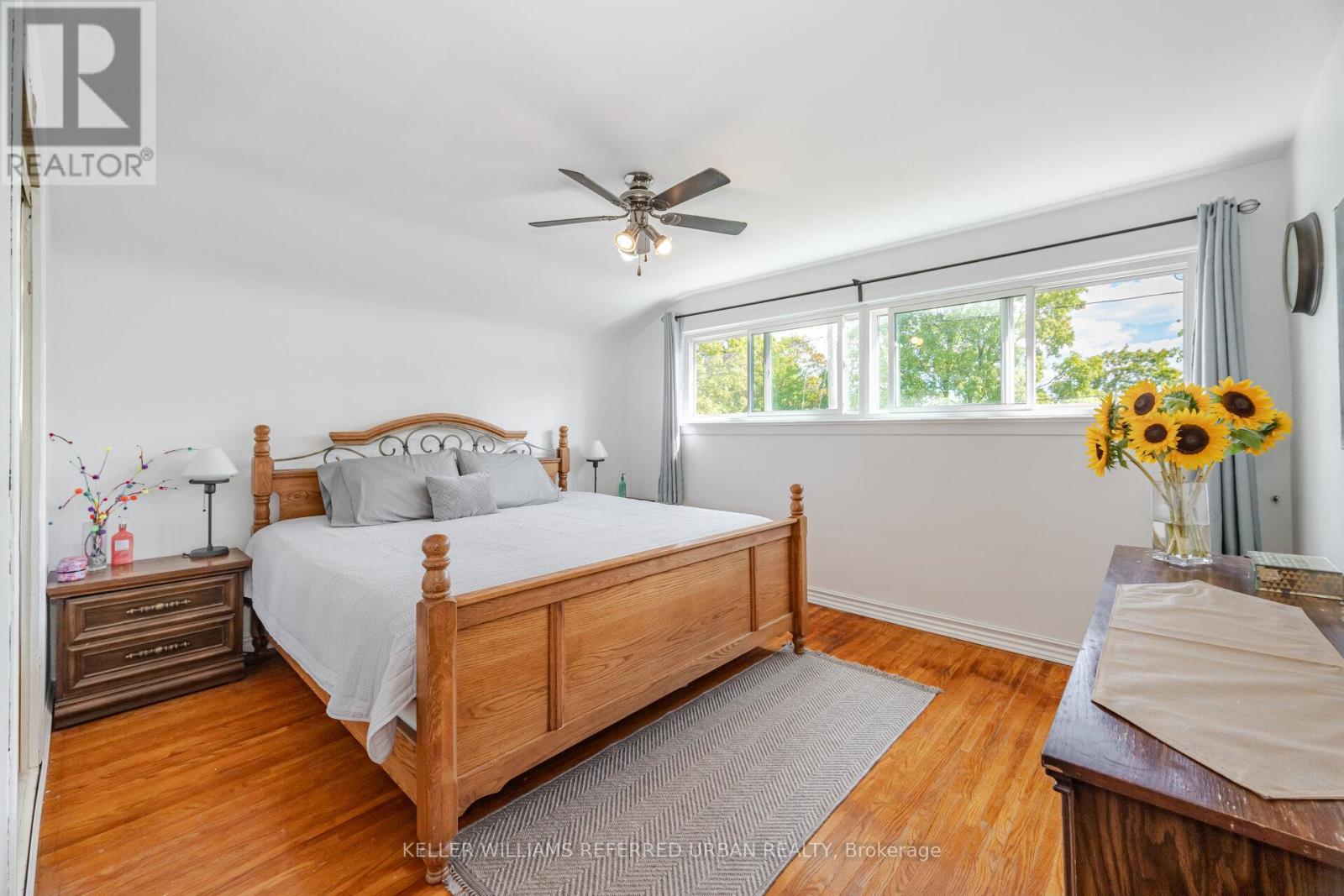 Photo 23 of 60 Hinton Road, Toronto ON