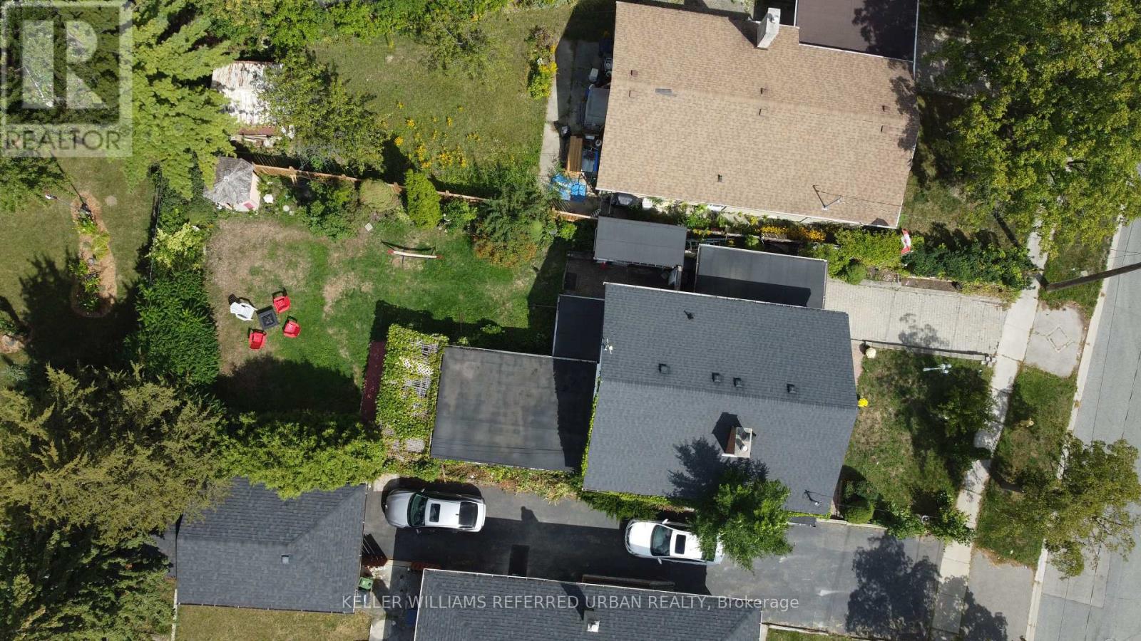 Photo 39 of 60 Hinton Road, Toronto ON