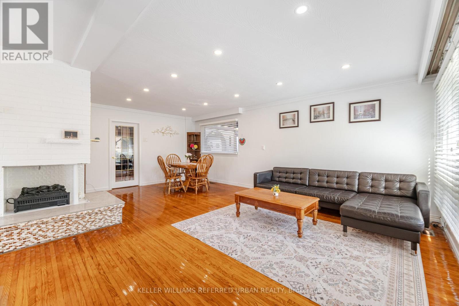 Photo 7 of 60 Hinton Road, Toronto ON