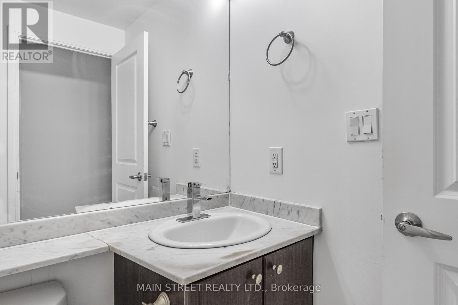 Photo 18 of 503 50 Absolute Avenue, Mississauga ON