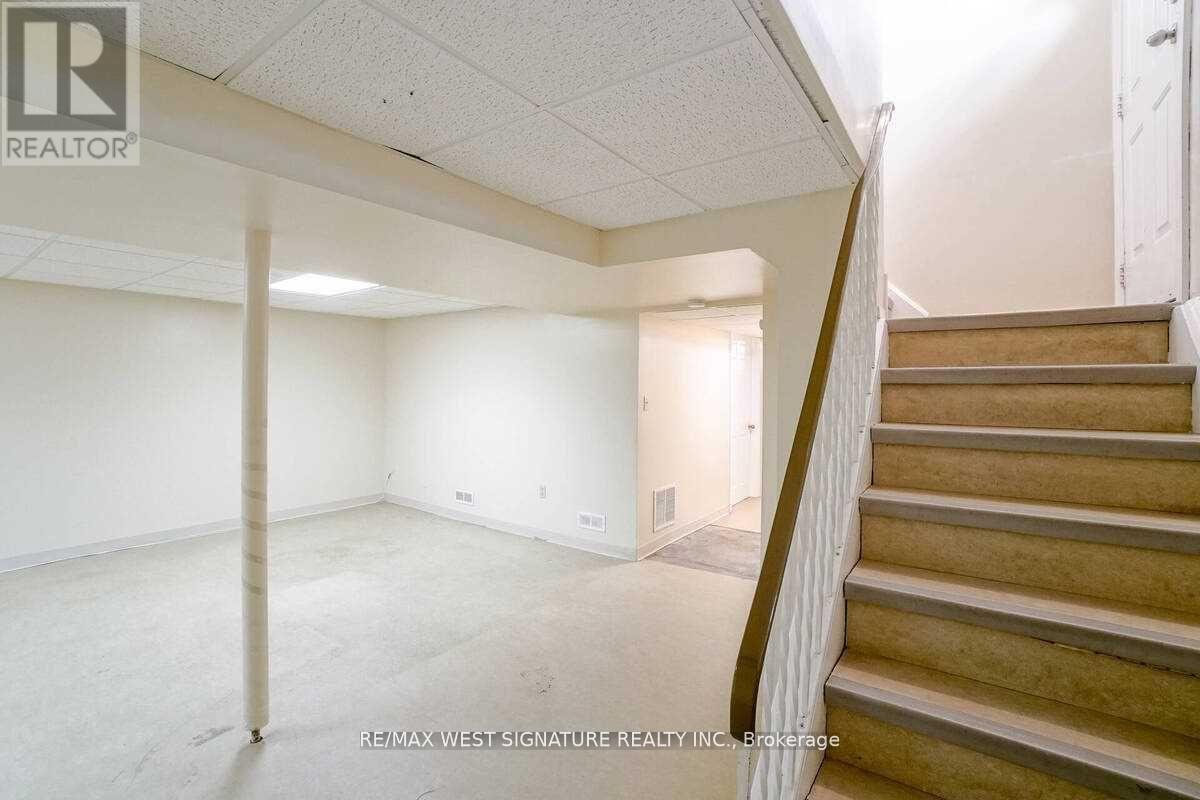 Photo 15 of 23 Fernando Road, Toronto ON