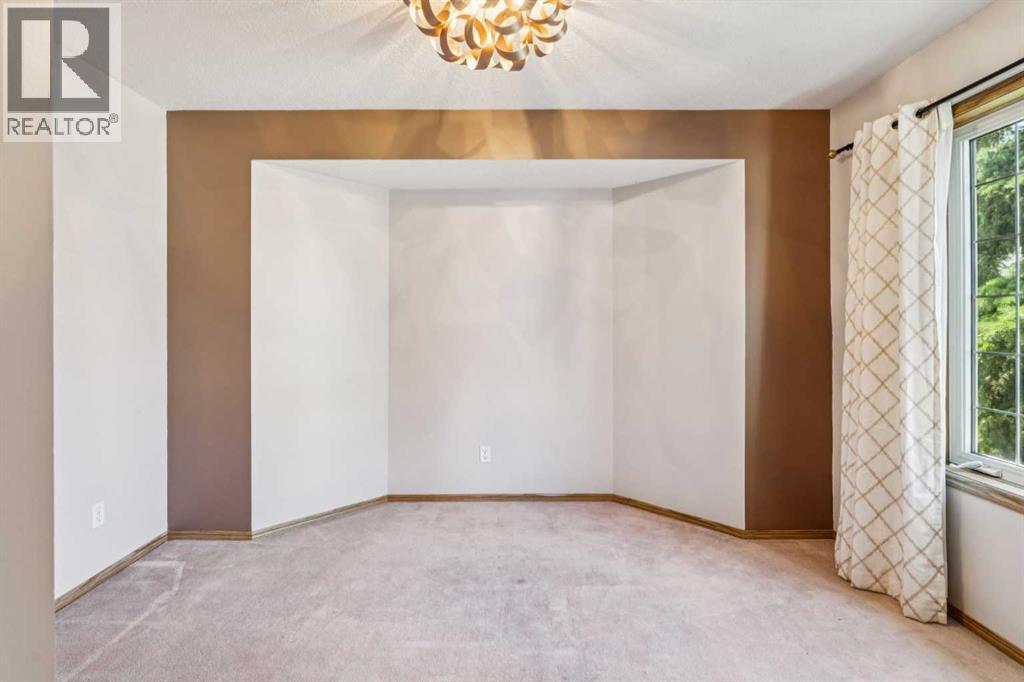 Single Family House for Sale in  Somervale Point SW Somerset Calgary 