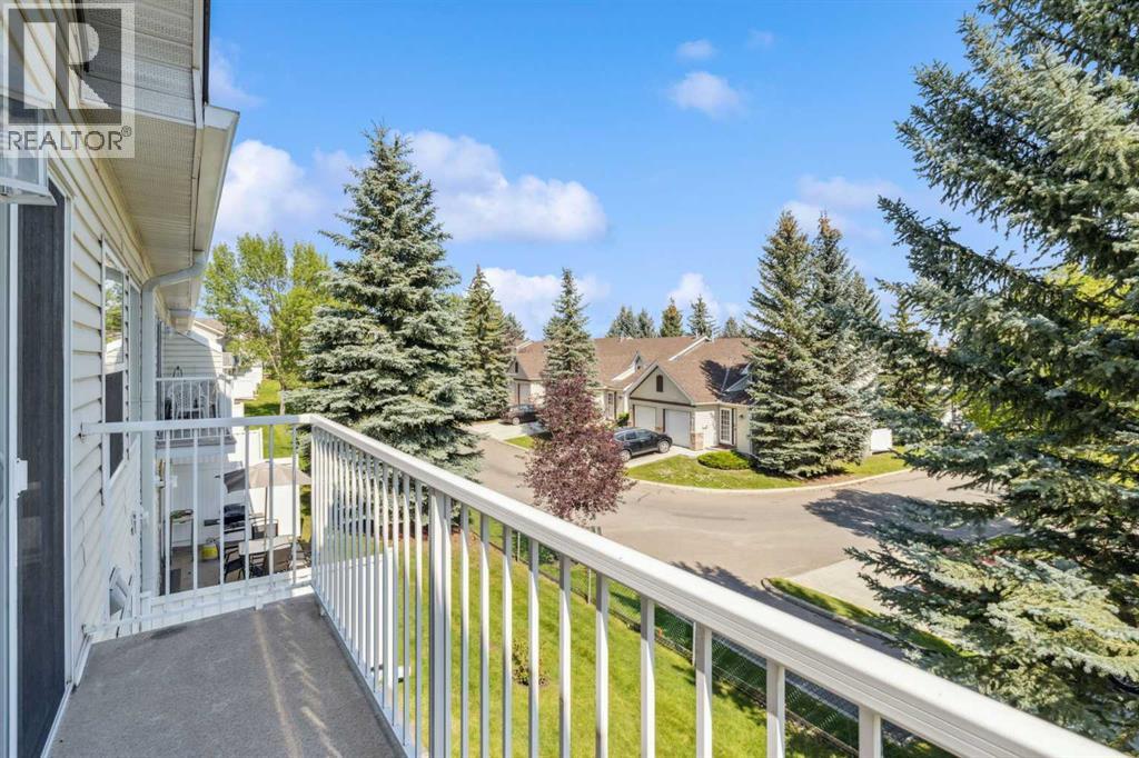 Single Family House for Sale in  Somervale Point SW Somerset Calgary 
