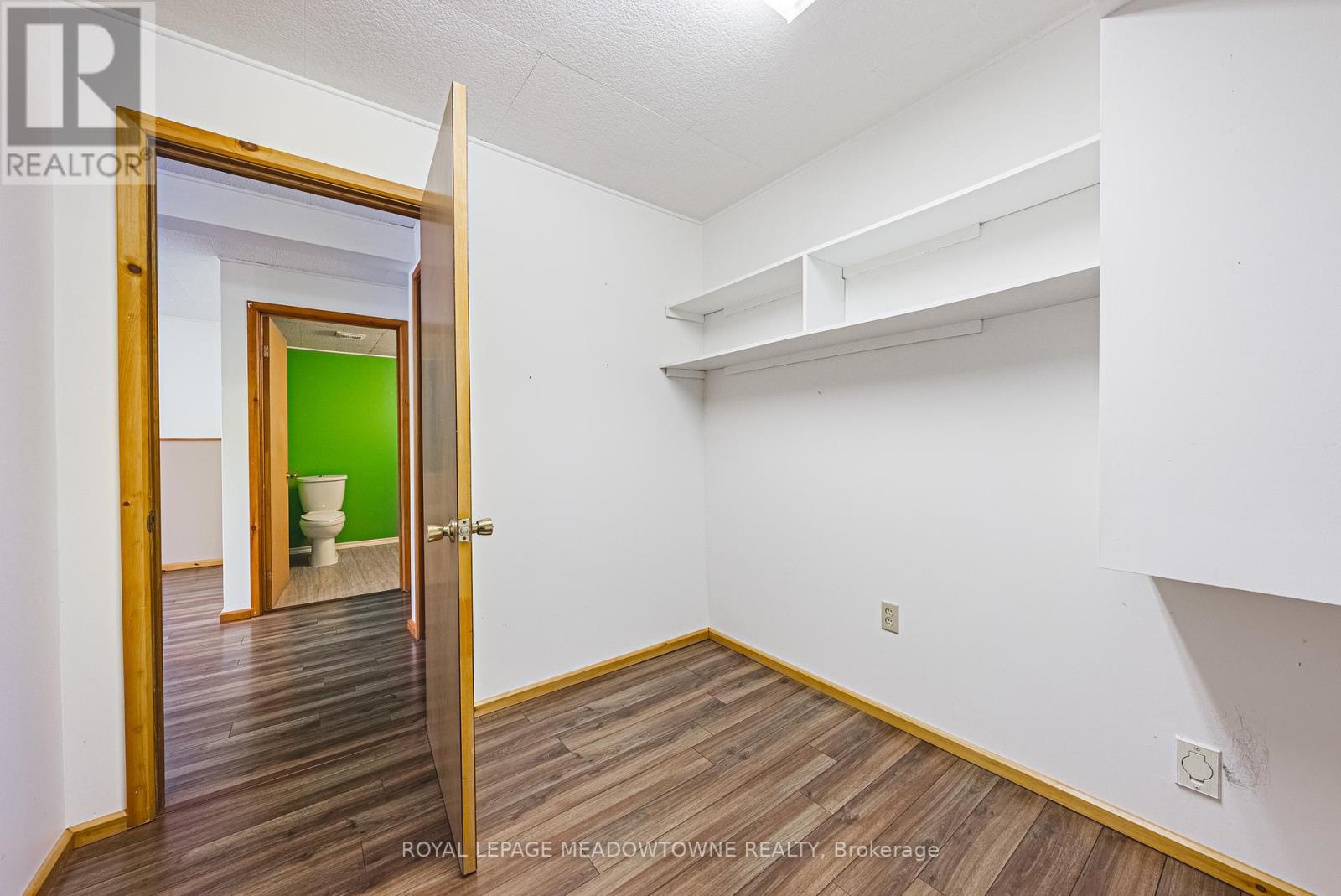 Photo 25 of 116 Dyer Court, Cambridge ON