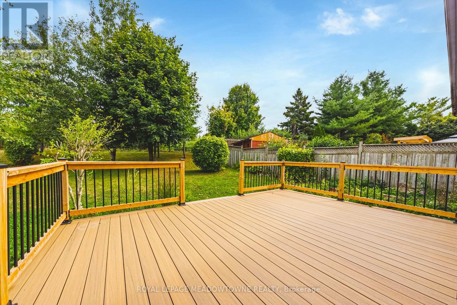 Photo 31 of 116 Dyer Court, Cambridge ON